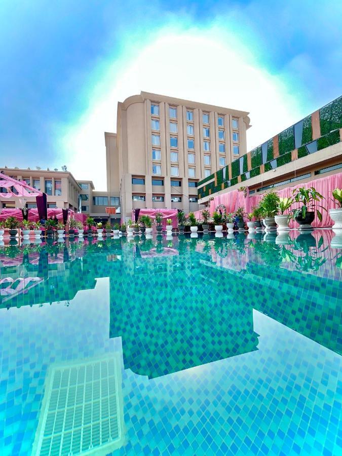 The Mars Resorts 密拉特 外观 照片